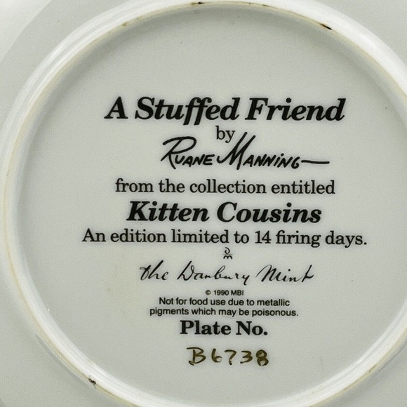 A Stuffed Friend Kitten Cousins Collection Danbury Mint Decorator Plate Manning - Picture 3 of 4